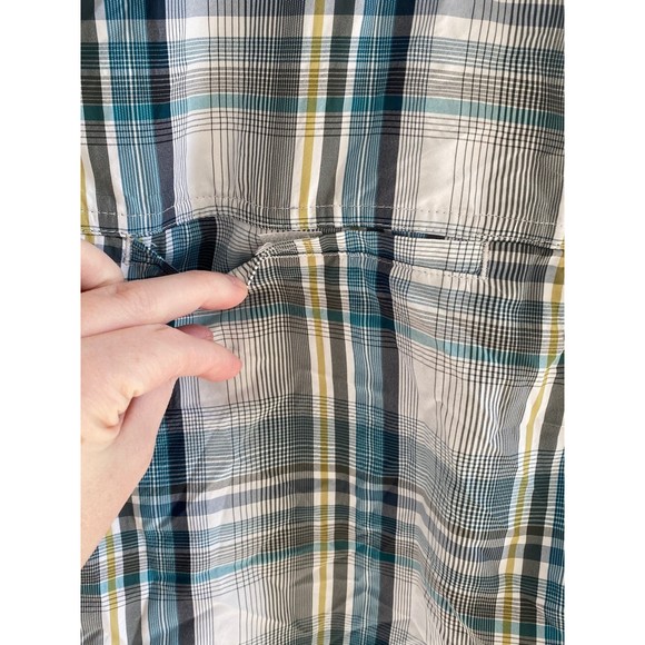 Mens Eddie Bauer Button Down Short Sleeve Plaid Shirt size XL - Picture 4 of 6